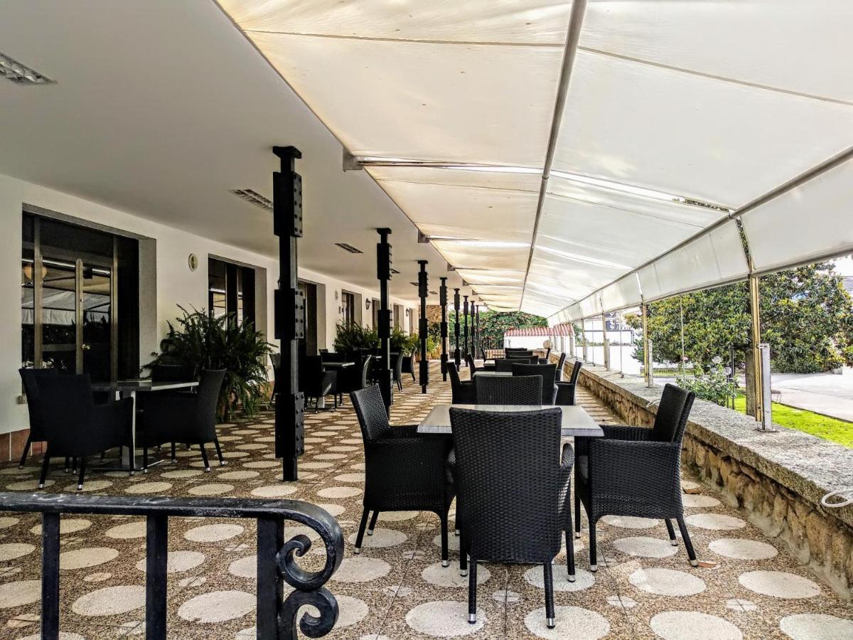 Hotel Las Cigueenas Trujillo Exterior photo
